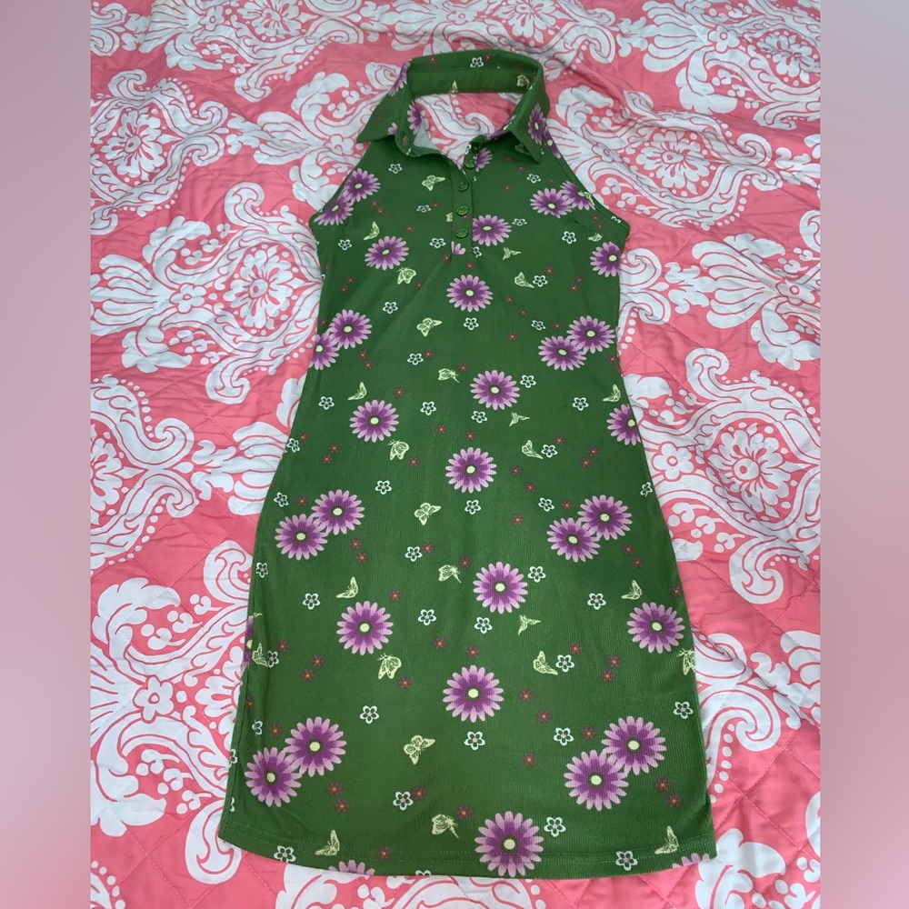 Green collar mini dress